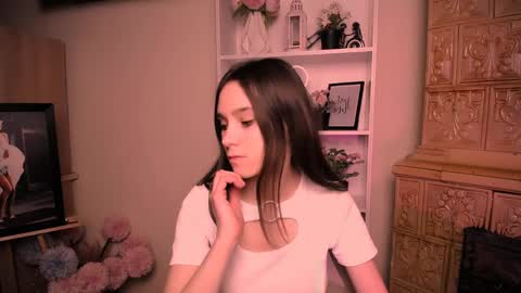 Rose online show from April 1, 2026, 6:03 am