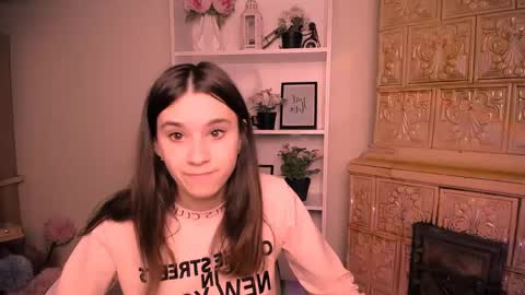 Rose online show from April 18, 2026, 6:39 am