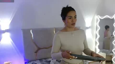 ROSALIN online show from October 20, 2025, 10:38 am