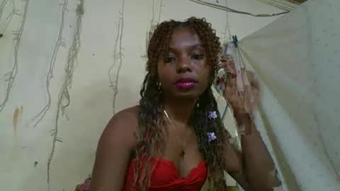 Rosalinda online show from May 4, 2026, 11:45 pm