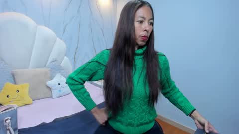 Snapshot of rosalinda_cortez chatting on December 26, 2024, 3:53 pm Rosalinda online show from December 26, 2024, 3:53 pm