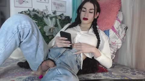 daniela garcia online show from December 11, 2024, 7:36 pm