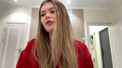 Snapshot of rosalynhouk chatting on February 28, 2026, 9:21 am Rosa online show from February 28, 2026, 9:21 am