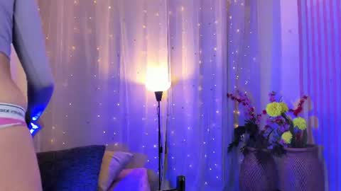rosario_tijeraxxx online show from July 14, 2026, 6:57 pm