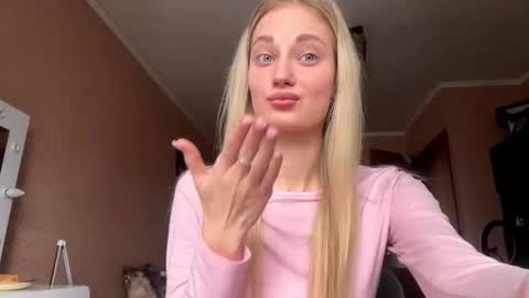 Rose online show from January 15, 2026, 11:15 am