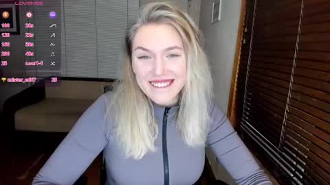 Rose but u can call me princess online show from December 4, 2024, 8:07 pm