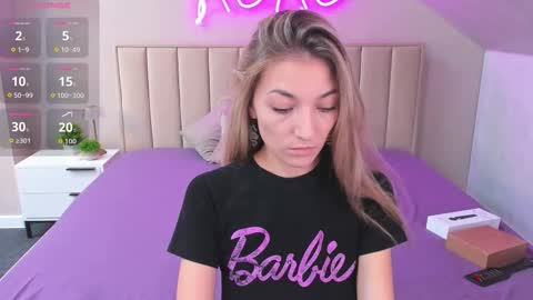 Kimberlly online show from September 30, 2025, 12:15 am