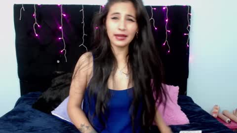 Snapshot of rose_smiley1 chatting on March 11, 2025, 2:43 am Rose online show from March 11, 2025, 2:43 am