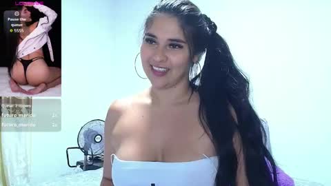 rose_towers4 online show from May 26, 2026, 4:52 am