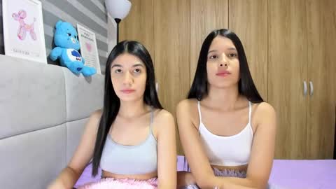 Rose y Miah online show from April 6, 2026, 2:31 am