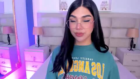 Rose online show from September 25, 2025, 12:53 pm