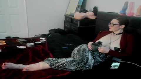 Snapshot of rosehatter chatting on February 15, 2025, 3:42 am Rose Hatter online show from February 15, 2025, 3:42 am