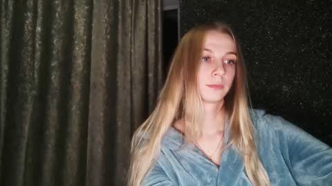 Helena online show from October 27, 2025, 8:13 pm