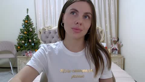 Rose Hubbard online show from December 11, 2024, 10:36 am
