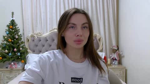 Rose Hubbard online show from December 12, 2024, 6:31 pm