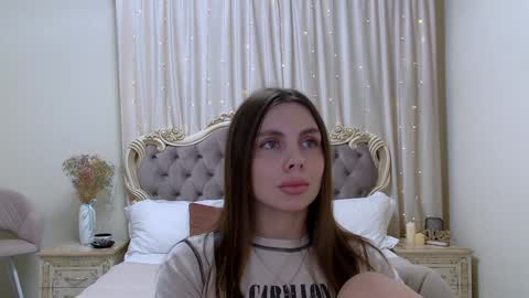 Rose Hubbard online show from January 15, 2025, 11:10 am