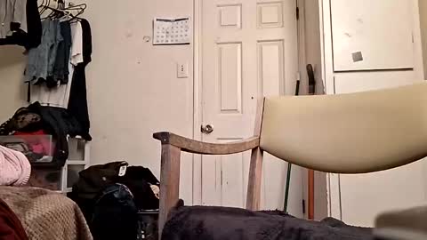 roseiswett online show from April 20, 2026, 9:49 pm