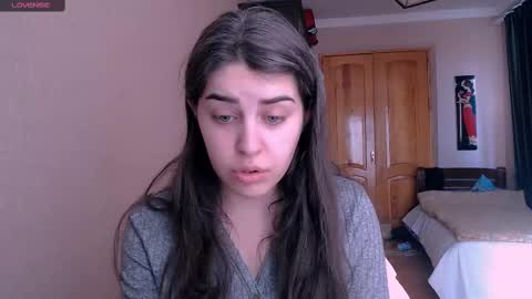 Rose online show from December 23, 2024, 8:44 am