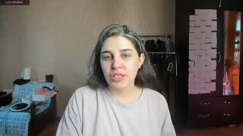 Snapshot of roselina_ chatting on July 2, 2026, 1:50 pm Rose online show from July 2, 2026, 1:50 pm
