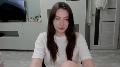 Snapshot of rosepage chatting on April 24, 2026, 11:40 pm Julia online show from April 24, 2026, 11:40 pm