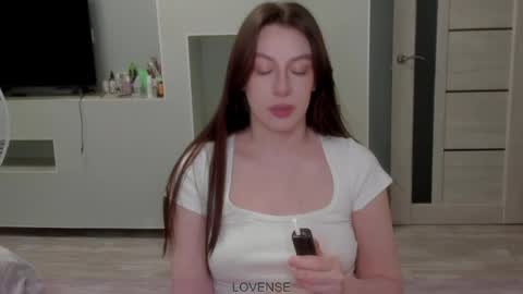 Snapshot of rosepage chatting on May 6, 2026, 7:08 pm Julia online show from May 6, 2026, 7:08 pm