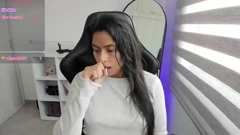 Snapshot of roseparis chatting on October 28, 2025, 2:42 pm Nat online show from October 28, 2025, 2:42 pm