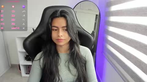 Snapshot of roseparis chatting on October 31, 2025, 2:51 pm Nat online show from October 31, 2025, 2:51 pm