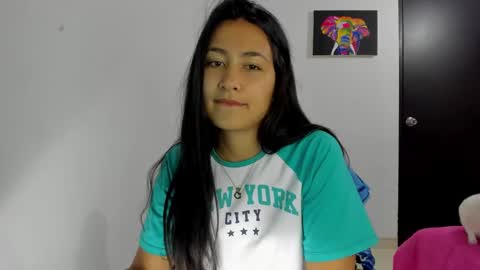 i am rose  online show from February 17, 2025, 3:25 am