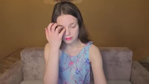 Rosse online show from April 16, 2026, 2:12 am