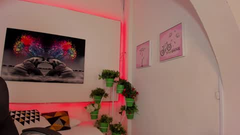 rosi_cooper online show from December 19, 2024, 11:18 am