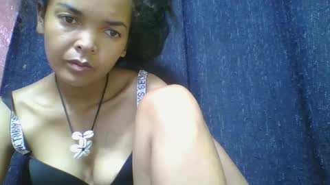 rosia685234 online show from February 6, 2025, 12:05 pm