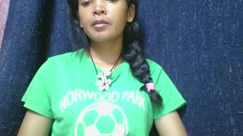 rosia685234 online show from February 9, 2025, 6:33 am