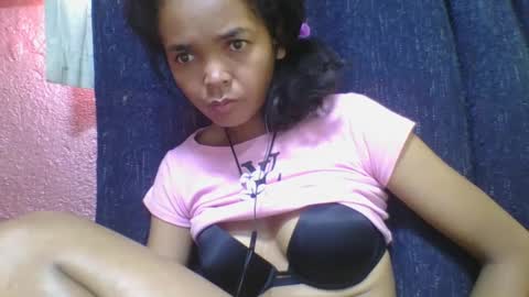 rosia685234 online show from February 20, 2025, 9:22 am