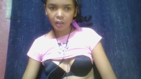 rosia685234 online show from February 20, 2025, 4:03 pm
