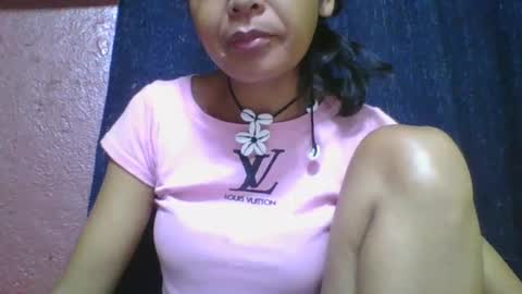 rosia685234 online show from February 22, 2025, 4:40 am