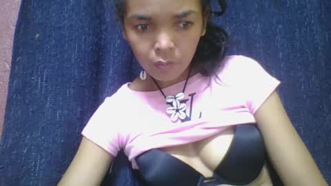 rosia685234 online show from February 23, 2025, 2:35 pm