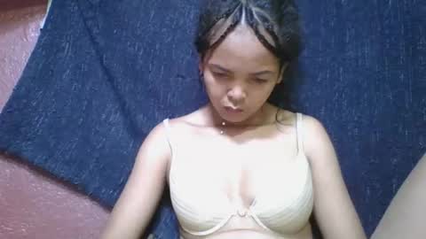 rosia685234 online show from November 30, 2025, 7:45 am