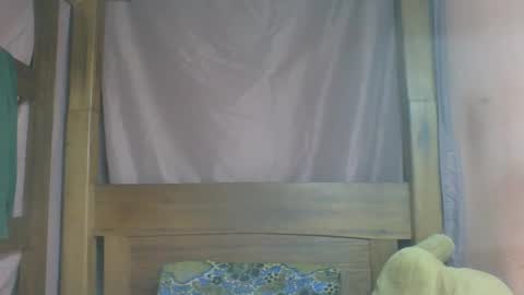 rosia online show from February 18, 2025, 4:48 pm