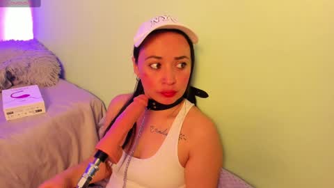 Snapshot of rosie_jhons chatting on February 13, 2025, 4:00 am rosie_jhons online show from February 13, 2025, 4:00 am