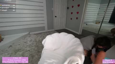 Rosie Bones online show from February 27, 2025, 12:10 am