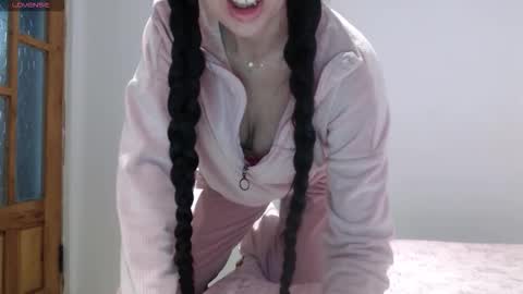 Snapshot of rosiehayes chatting on March 24, 2026, 10:53 am RosieHayes online show from March 24, 2026, 10:53 am
