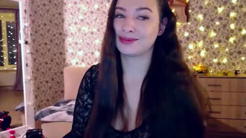 Rosie is waiting for YOU online show from December 2, 2025, 3:45 am