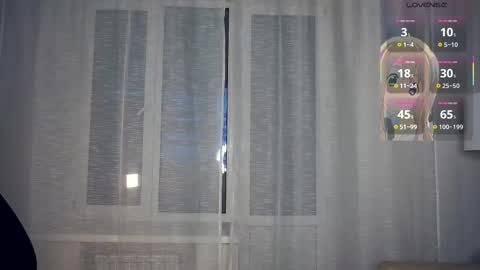 Edwina online show from October 26, 2025, 4:29 am