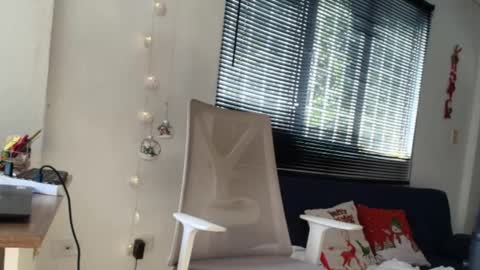 Ross BakerHot online show from December 19, 2024, 7:40 pm