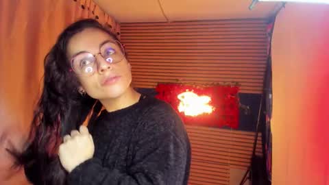 Would you like to help me with supplementation and sports suits so I can compete in powerlifting  online show from December 22, 2025, 3:42 pm