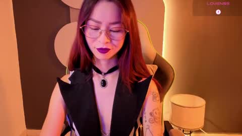 Snapshot of rosse_98_ chatting on May 13, 2026, 12:46 pm Miss Rosse online show from May 13, 2026, 12:46 pm