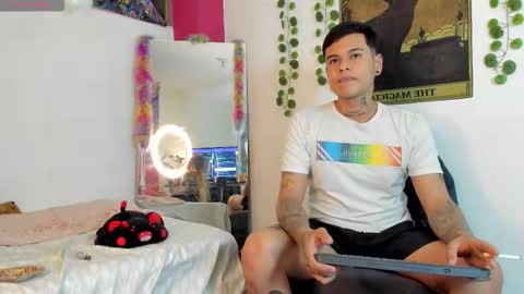 Snapshot of rosse_dredd chatting on September 15, 2025, 3:06 am Anal for the first time 40000tks online show from September 15, 2025, 3:06 am