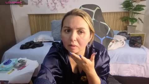 MY NAME IS  ROSSE  online show from January 17, 2026, 6:33 pm