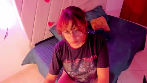 rosse_taylorx1 online show from February 24, 2026, 7:12 pm