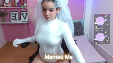 Rosse  online show from October 18, 2025, 11:55 am